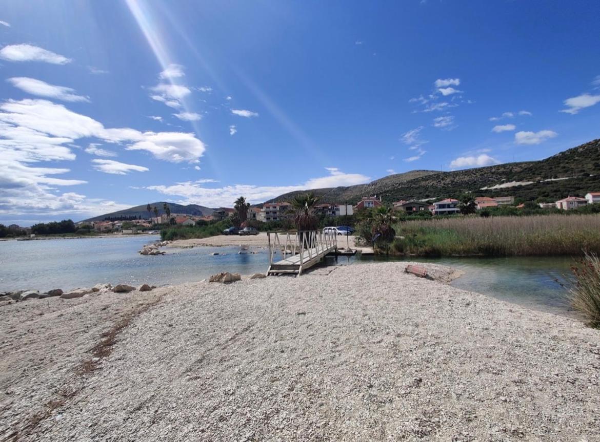 Apartments Zora Trogir Exterior photo