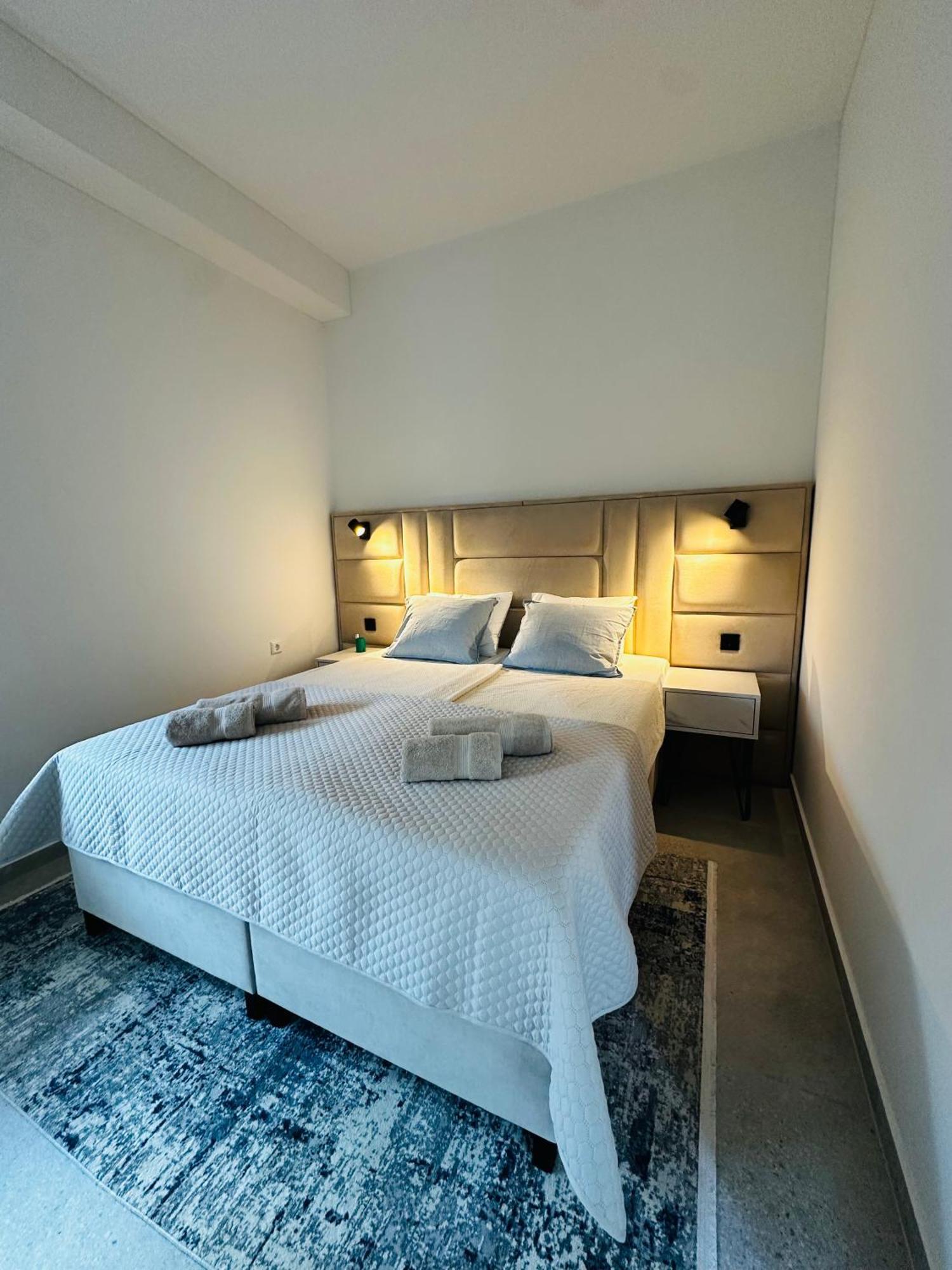Apartments Zora Trogir Exterior photo